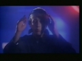 boysdofallinlove-10