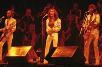 RA1005_BEE_GEES
